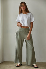 Load image into Gallery viewer, The Winona Pant