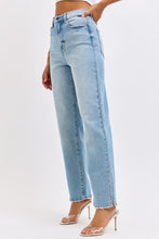 Load image into Gallery viewer, The Scottie Jeans