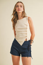 Load image into Gallery viewer, The Emerson Top