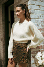 Load image into Gallery viewer, The Clover Top