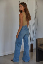 Load image into Gallery viewer, The Alix Top