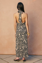 Load image into Gallery viewer, The Vandelia Dress